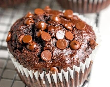Healthy Chocolate Zucchini Muffins Everyone Loves suggested serving