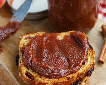 Easy Crockpot Apple Butter Recipe suggested serving